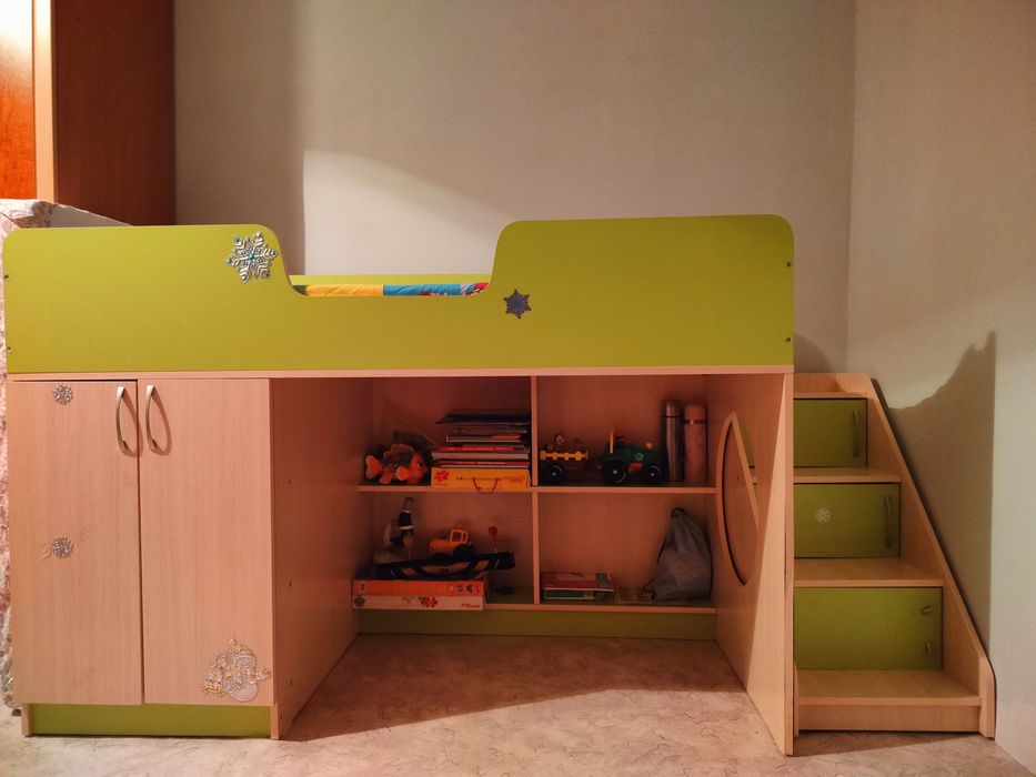 Продаётся на фёдоровке