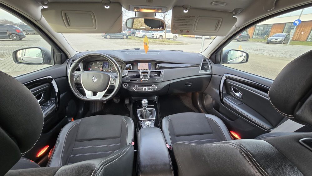 Renault Laguna Bose 3