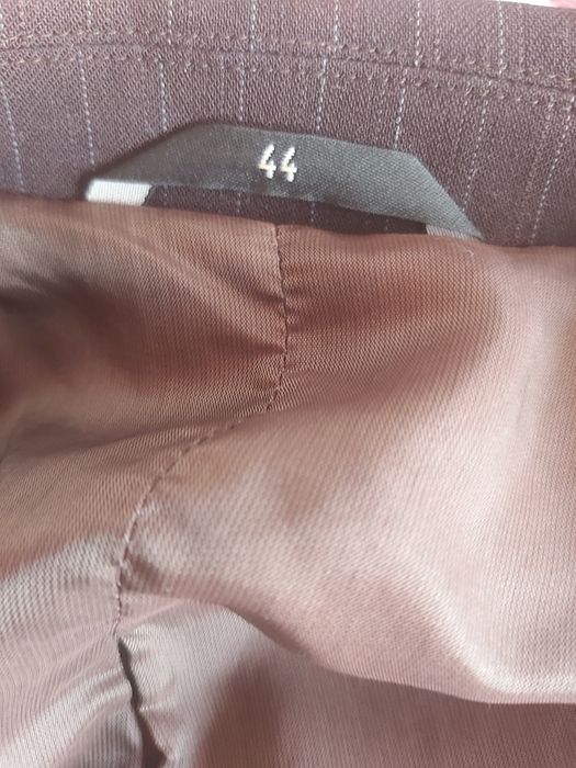 Sacou damă marimea 44.