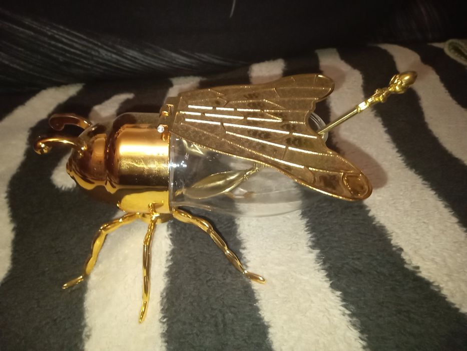 Пчела Майя . Посуда для кухни