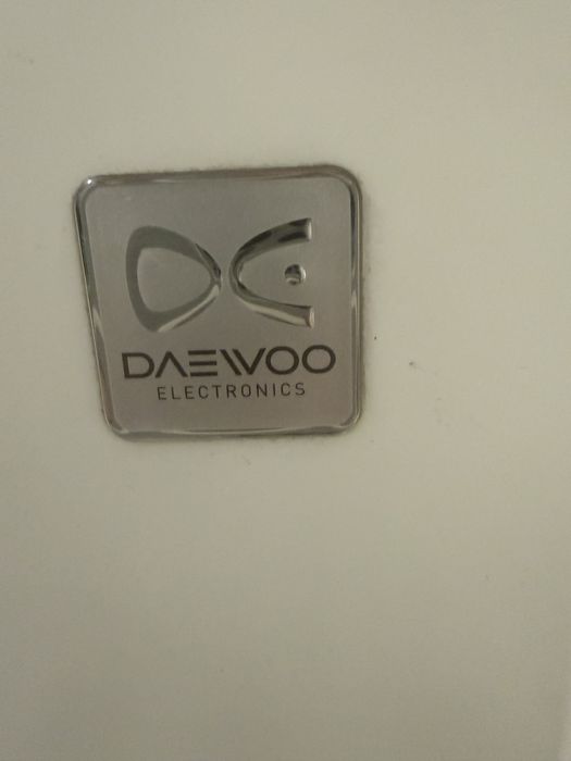 Продам морозильник Daewoo