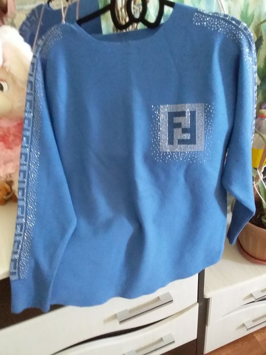 Новая кофта раз. 48-50