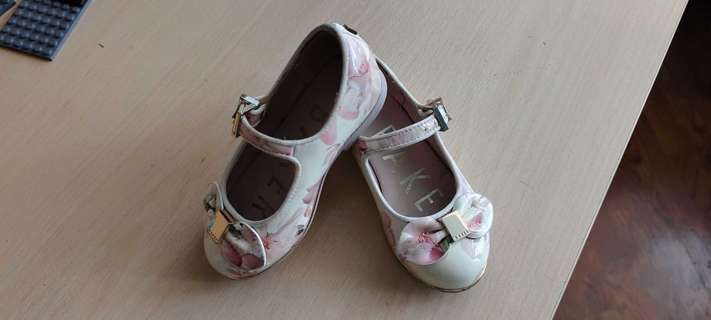 Туфельки нарядные 23 р.