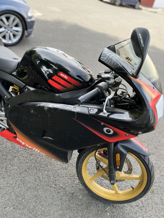 Vând Aprilia   Rs50