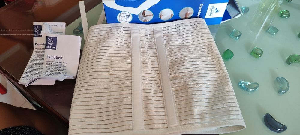 Поддържащ / стягащ колан за коремната стена