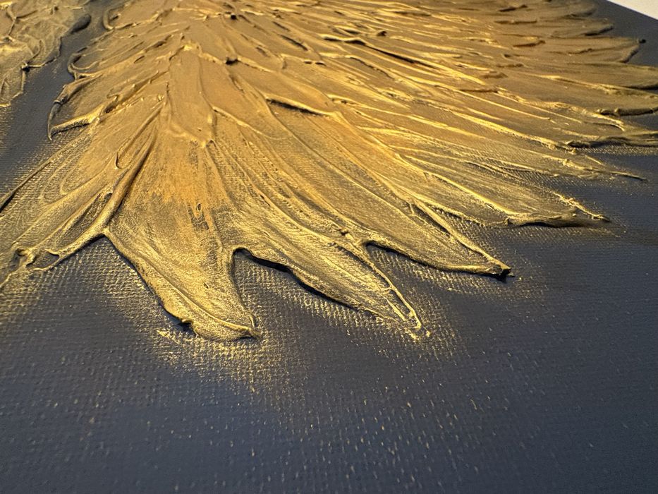 Tablou Original „Aripi Aurii” Pictat Manual Relief 50×70 cm Idee Cadou