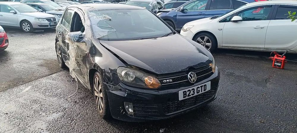 Dezmembrari / Dezmembrez VW Golf GTD 2.0 CBBB cutie viteze cutie viteze manuală KXZ cod culoare LC9X