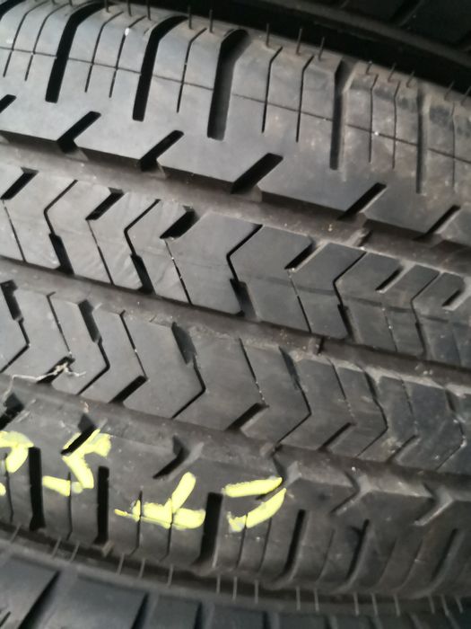215 65 16 c гуми за бус Michelin dot 19