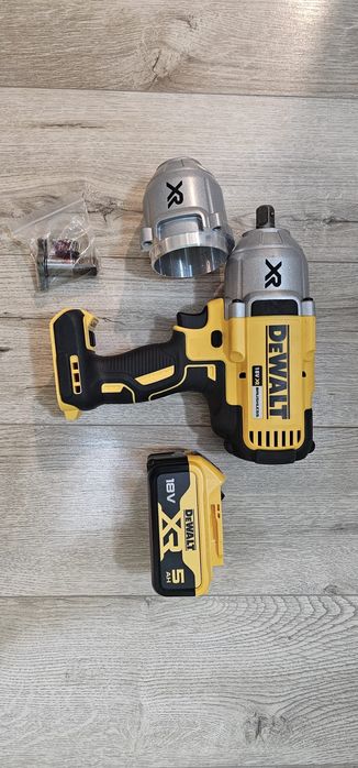 DEWALT DCF899 Masina de insurubat cu impact