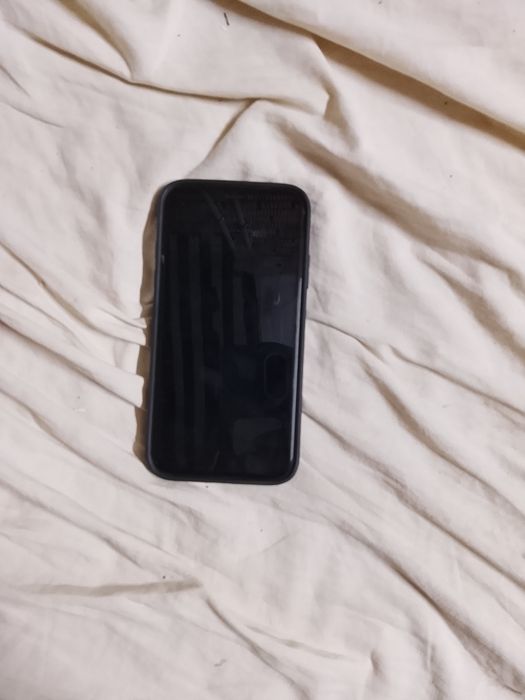 Айфон 10,самбуферге аусам. Бартер