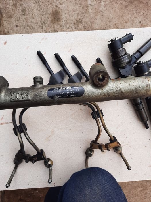 Vand injectoare și rampă