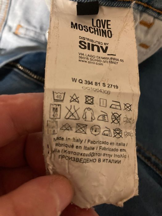 Blugi Love Moschino