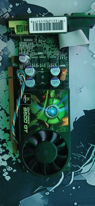 Видиокарта  GT9500