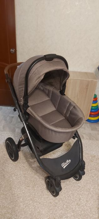 Детская коляска 3в1