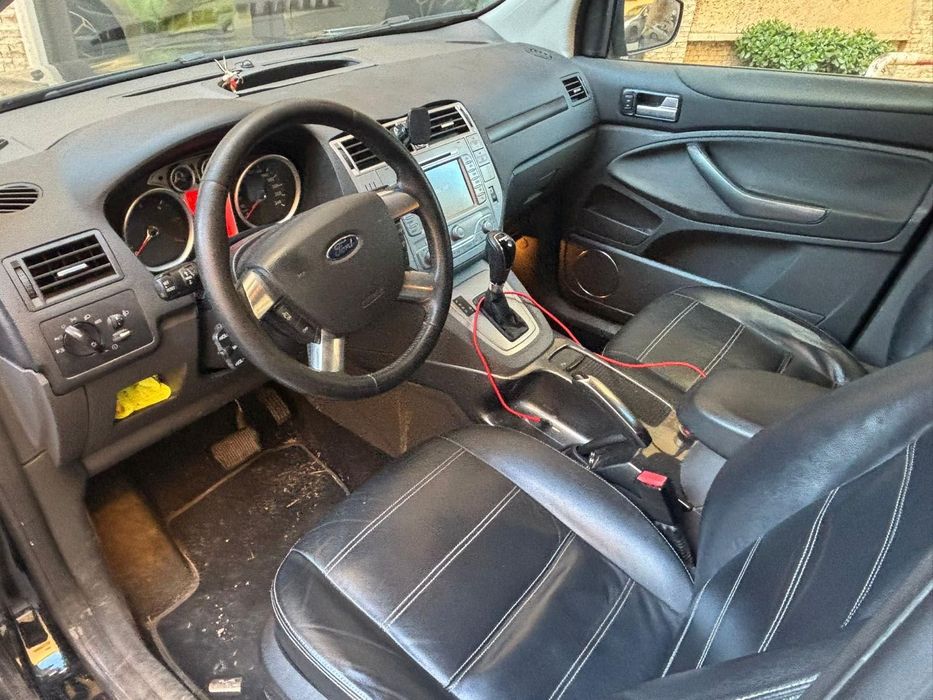 Vând Ford Kuga 4x4 2011