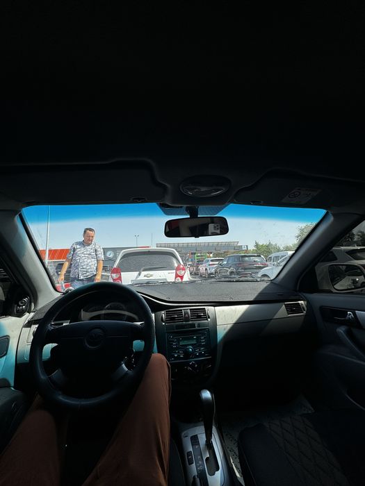 Srochna GENTRA 98.000 yurgan ideal