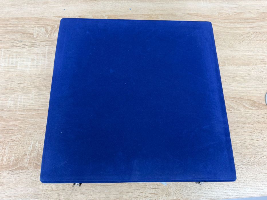 Шах от Бял и Зелен Оникс в Луксозна Кутия