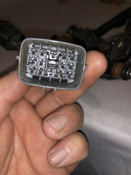 Продается от Мазда 6 запчасти  !