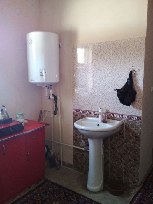 Тўрткўлда Арзон жой сотилади. Шодлик мфйда турар жой сотилади