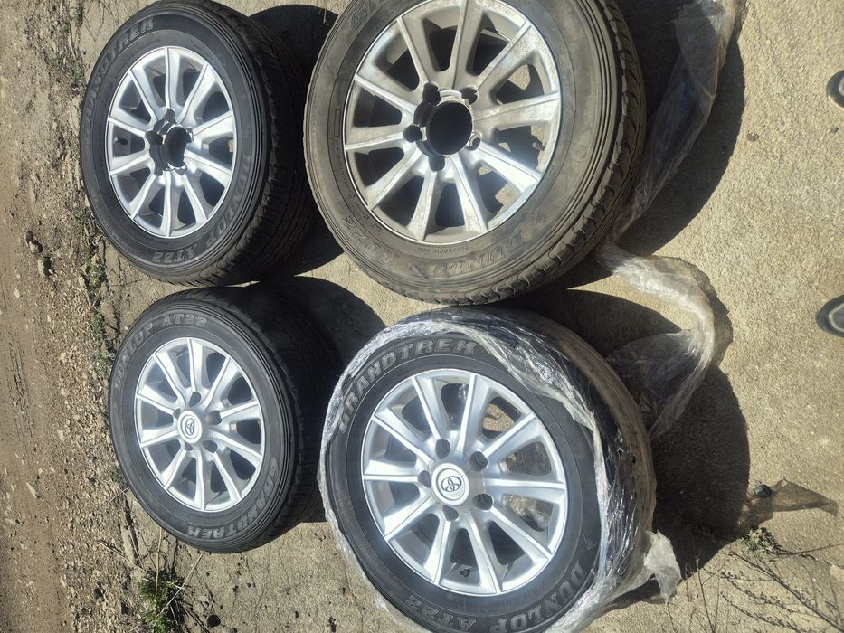 Продаётся комплек диски с летней резиной