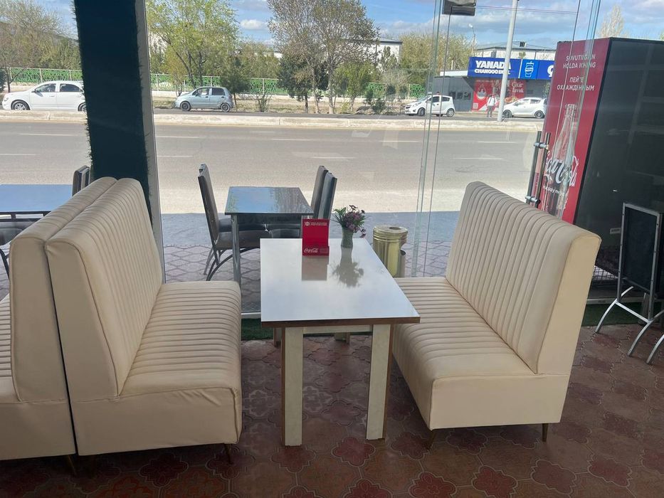Yumshoq mebellar sotiladi