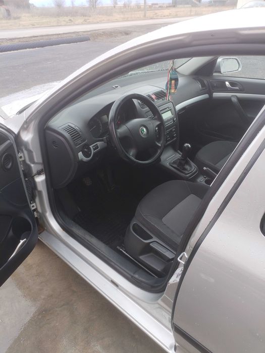 Skoda  Octavia 2
