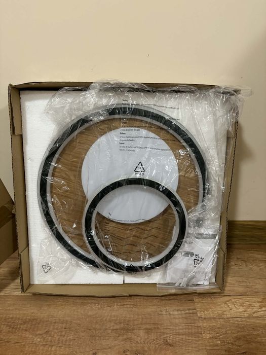 Стилен     плафон