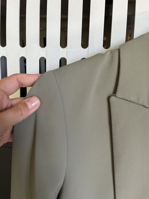 Пиджак женский ZARA, размер XL