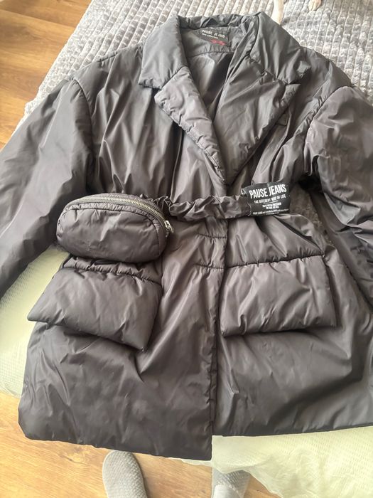 Зимно якенце  Pause