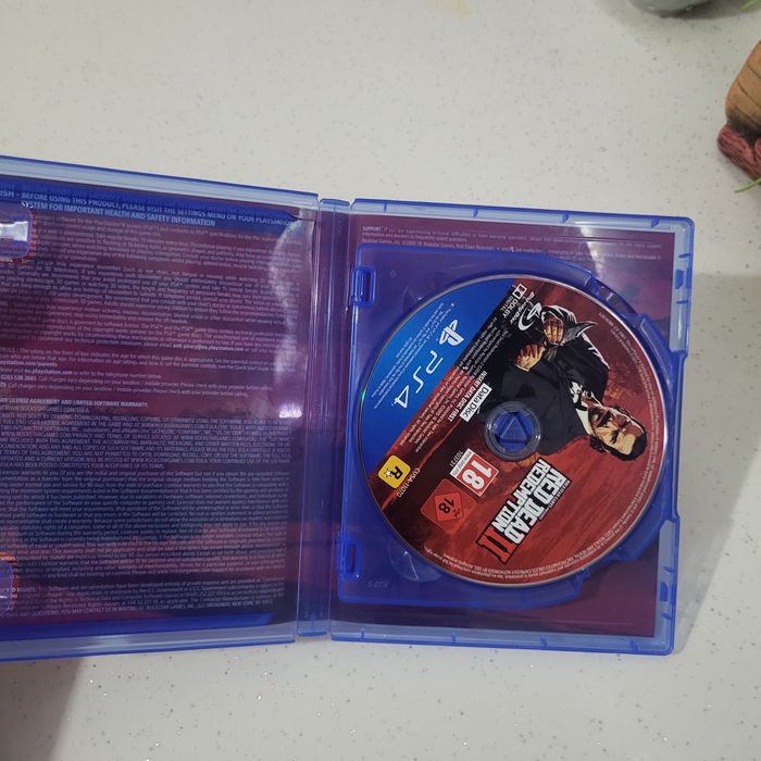 Игра за ps4 Red dead redemption 2