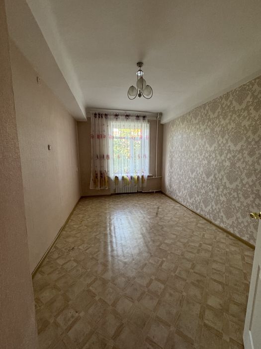 Продам 3х комн квартиру