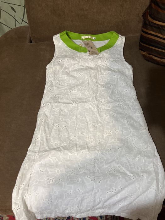 Продам кофты и платье