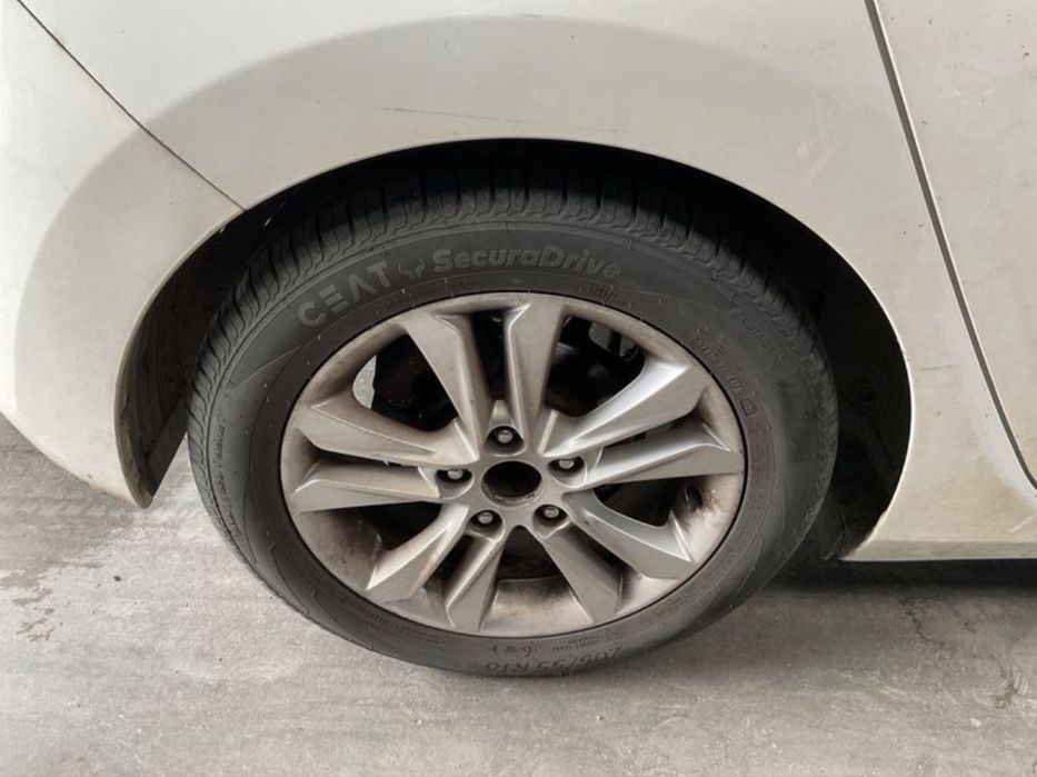 Hyundai i30 2014, 1.4 benzina euro 5, clima automata senzori parcare, rate si garantie 12 luni!