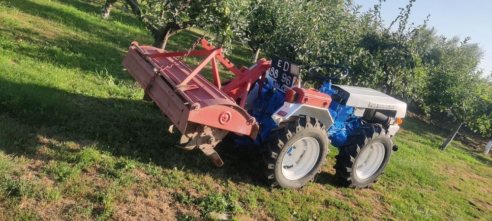 Vand tractoraș Pgs