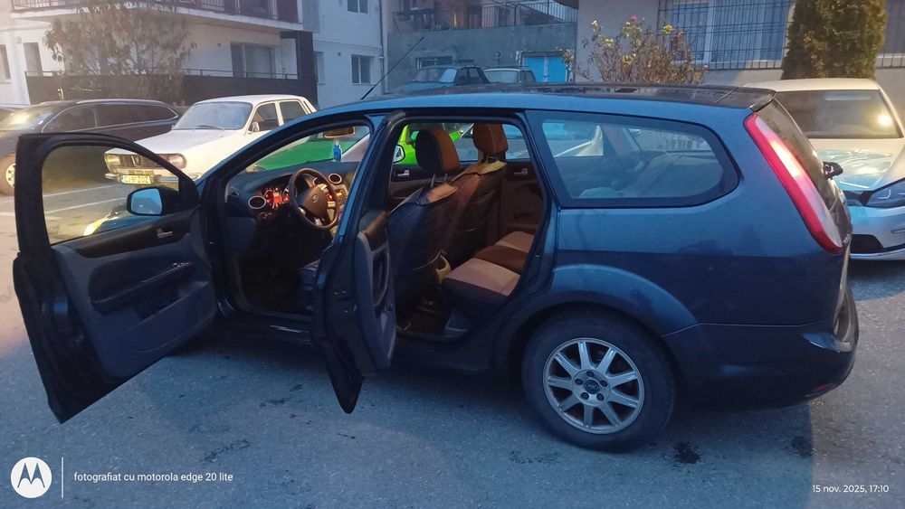 Vând Ford focus 2, înmatriculată în 2020, in stare buna