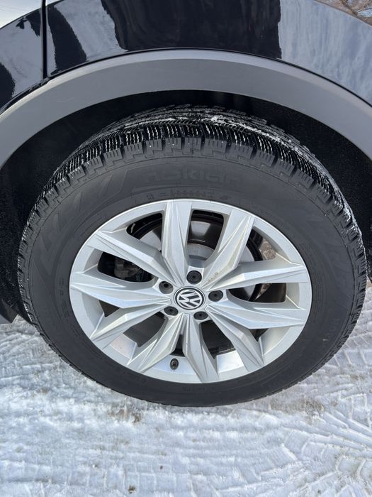 Продам Volkswagen Tiguan