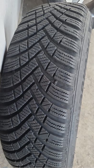 Anvelope Iarna Hankook, 185/65 R15 88T, SET 4 x buc. + jante de tabla
