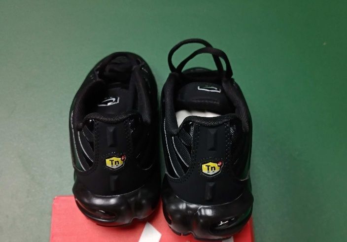 Nike Air Max Tn 43