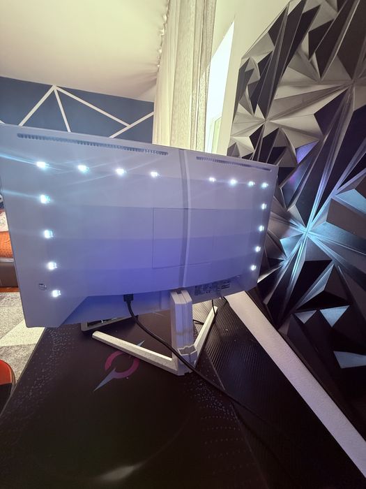 Vand monitor gaming curbat philips envia full hd 180 hz alb 27 inch