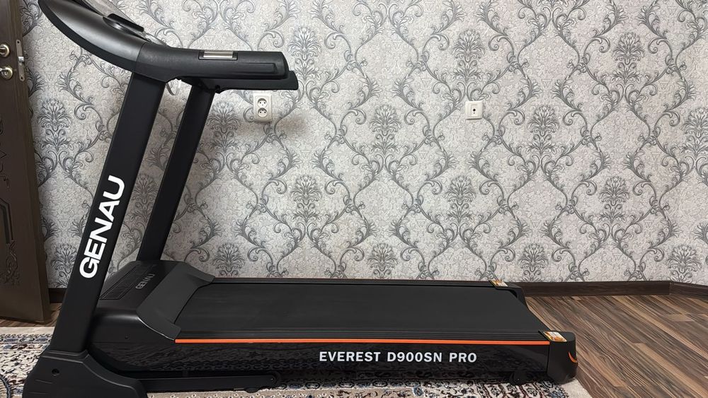 Беговая дорожка Genau D900 SN PRO