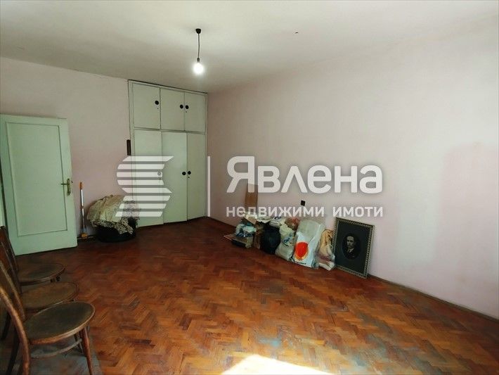 Продава се Тристаен апартамент в Стара Загора, Център - 80 кв.м за 1088 €/кв.м - Снимка #2