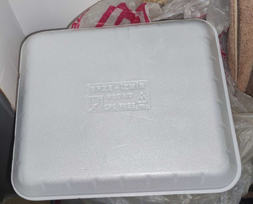 Опаковки еднократна употреба, тарелки, торбички, пликове,джобове,кутии