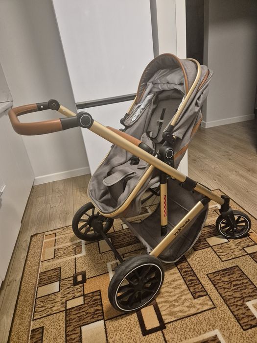 Продаётся детская коляска