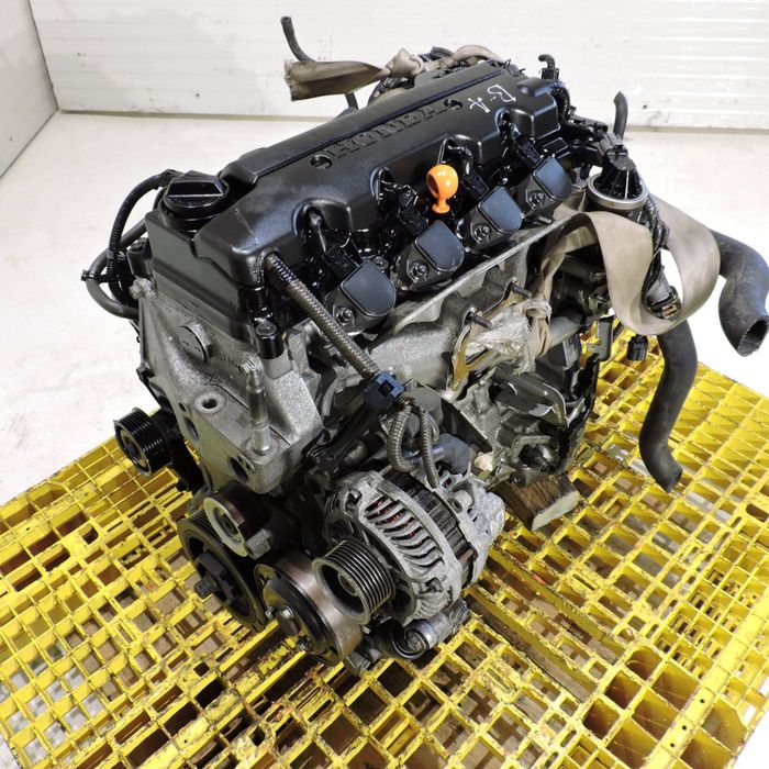 Двигател Honda Civic 8 1.8i