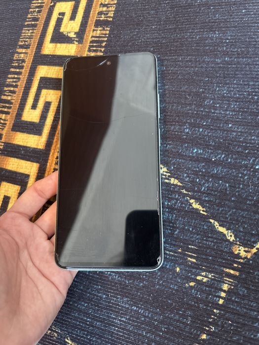 Продам телефон Infinix