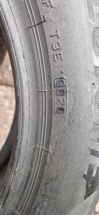 2 Anvelope Bridgestone 205 55 R17 M+S . Dot 2020