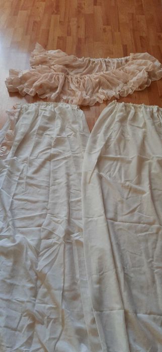 2 броя пердета с къдрички