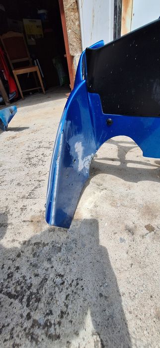 Лепене и възстановяване на авто-мото брони