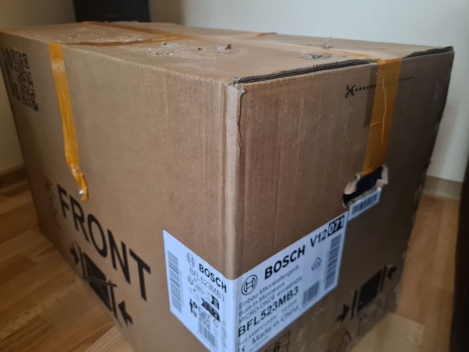 Vand cuptor cu microunde incorporabil Bosch BFL523MB3 nou sigilat  in