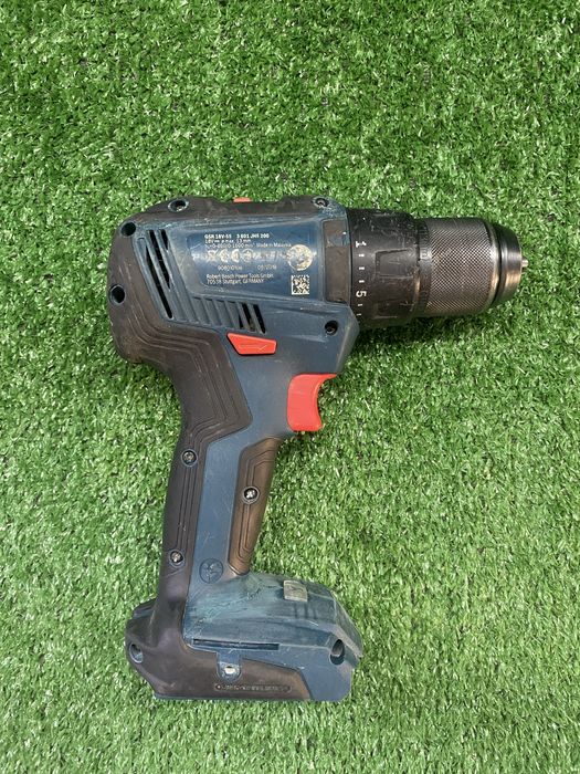 Безчетков винтоверт Bosch GSR 18V-55